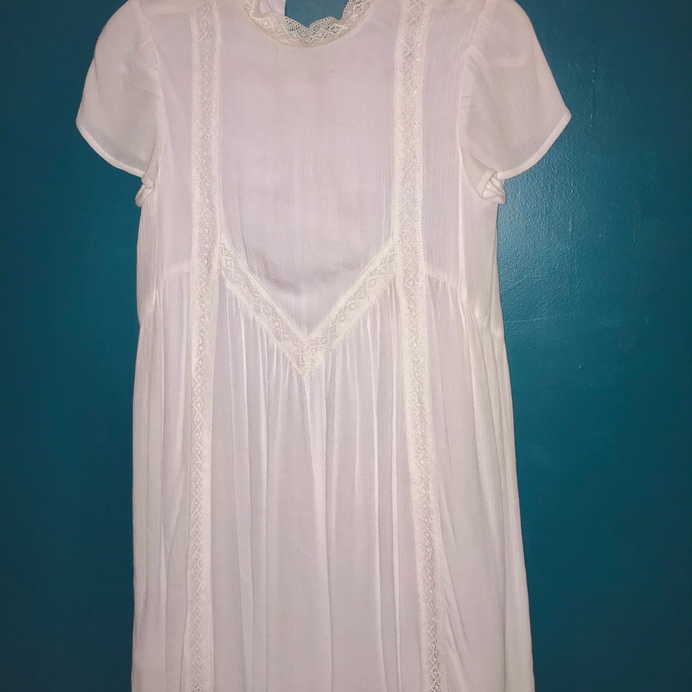 white lacy francescas dress
